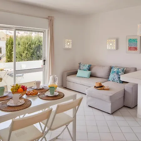 In - Old Town Apartment